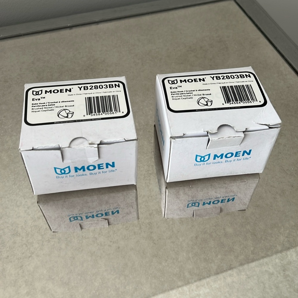 NEW in Box MOEN Eva Robe Hooks Bathroom Brushed Nickel